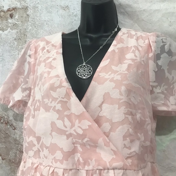 NWT Vila Clothes Vibeauty MIDI Rosebloom Chiffon Tiered Lined vNeck Dress Small - Picture 5 of 7